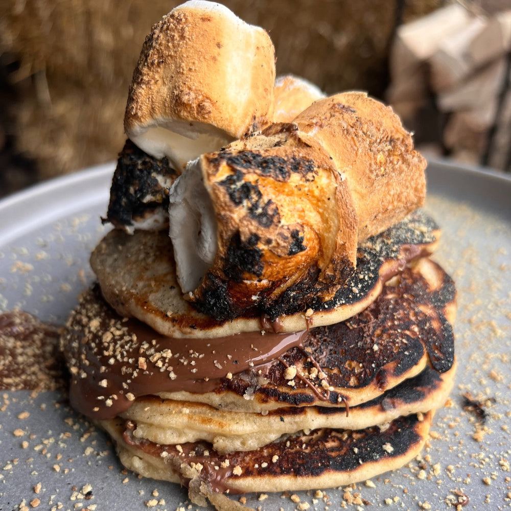 s'mores pancakes with nutella and graham cracker crumbs